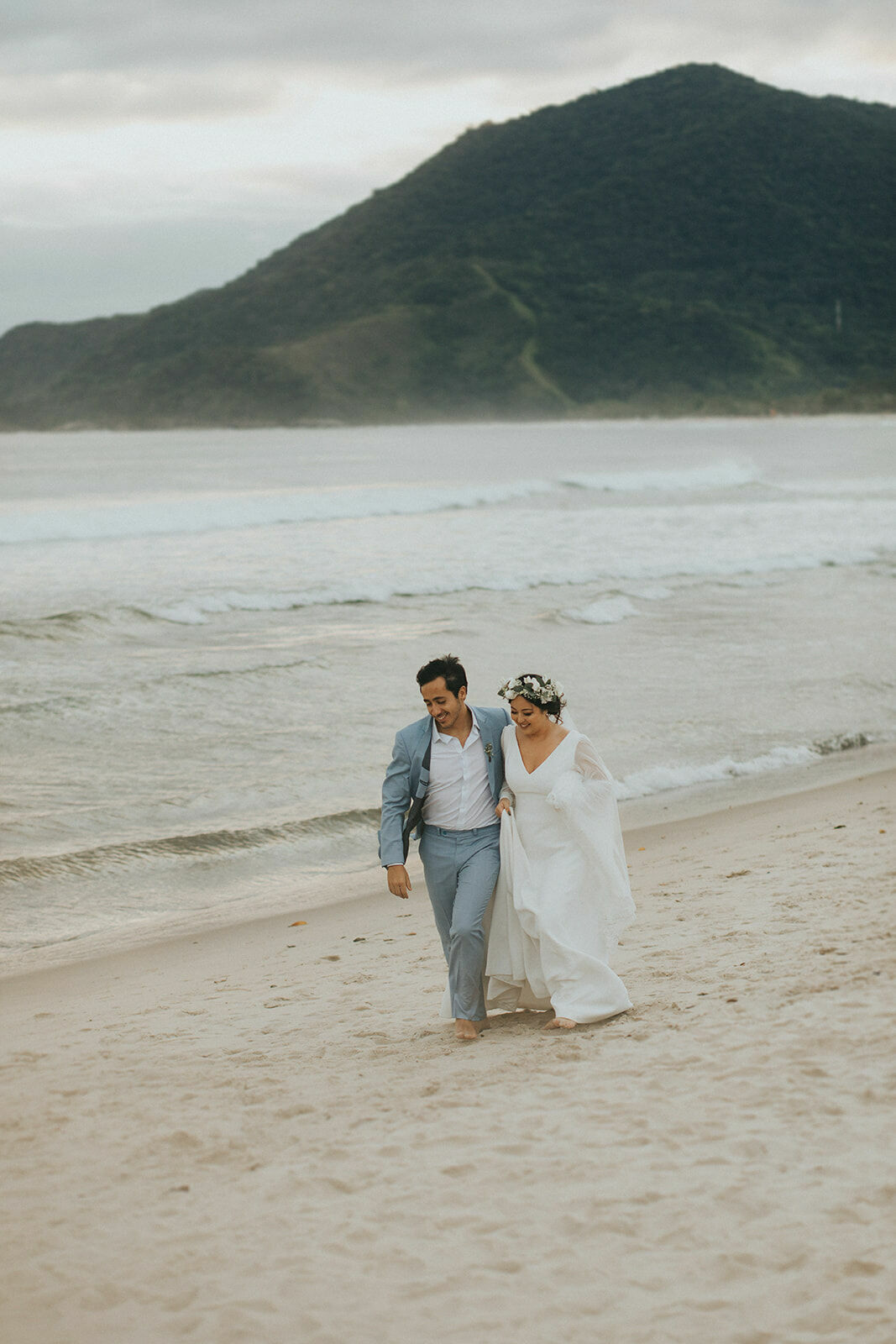 Foto PÓS-WEDDING // Tha & Pedro (Praia de Maresias/SP) Foto PÓS-WEDDING // Tha & Pedro (Praia de Maresias/SP) - Imagem 13