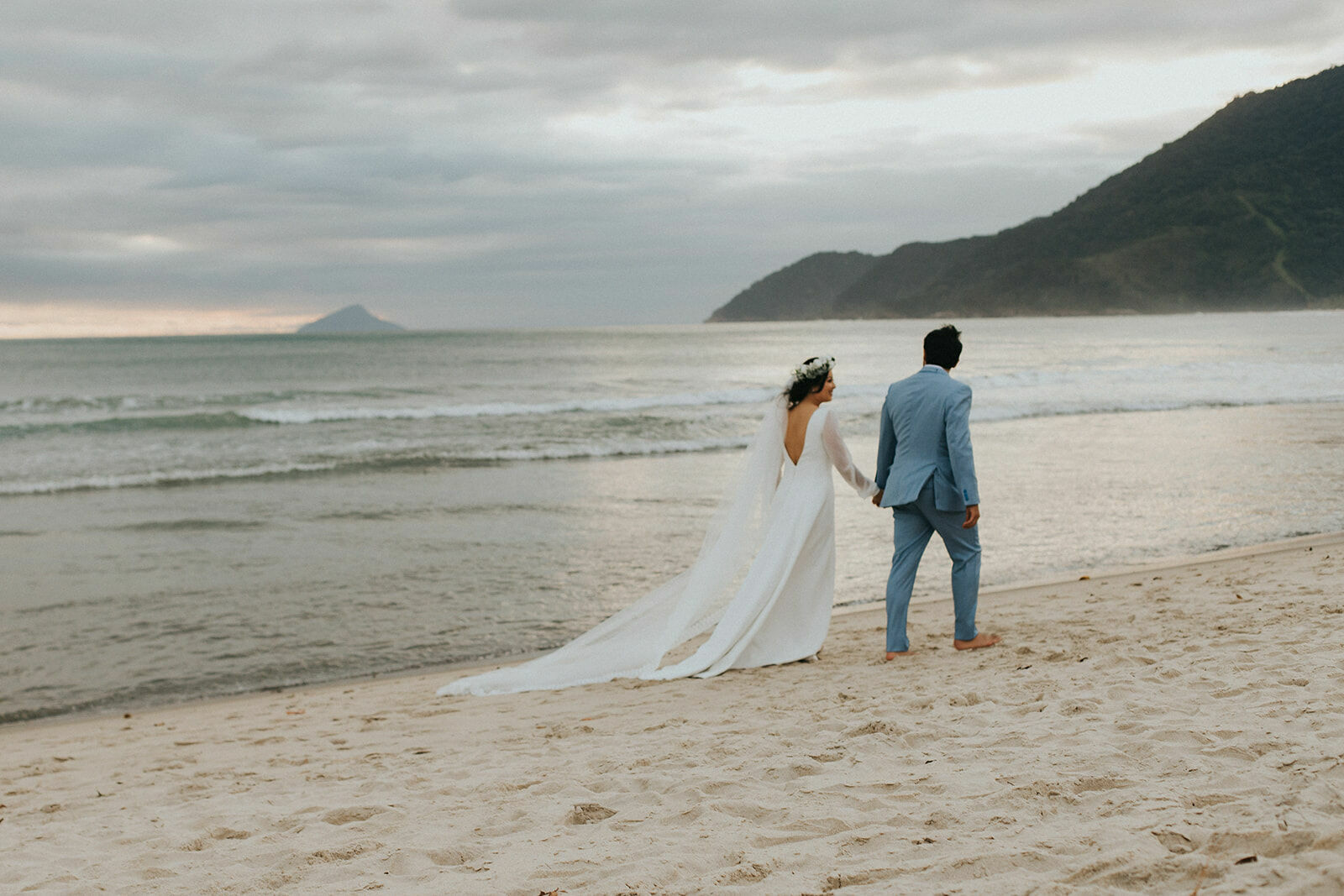 Foto PÓS-WEDDING // Tha & Pedro (Praia de Maresias/SP) Foto PÓS-WEDDING // Tha & Pedro (Praia de Maresias/SP) - Imagem 12